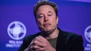 Musk Funds Trump’s Campaign With Over $250 Million