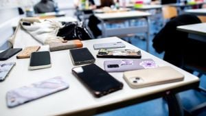 Schools Across The U.S. Tighten Phone Use Policies