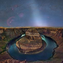  A Zodiacal Sky over Horseshoe Bend 