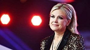 Kid Rock Leads Turning Point USA Halftime Show