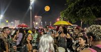 Show de Lady Gaga vira Carnaval fora de época em Copacabana | VEJA Gente