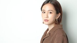 Watabe Atsuko Reveals Hollywood Secrets And Family Bonds