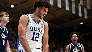 Boozer Twins Light Up Duke Basketball With Family Legacy