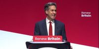 Ed Miliband DEMANDS fracking ban as he vows to 'send the frackers packing'