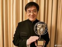 武打演員批成龍沒照顧「成家班」　酸爆「你的錢要帶進去棺材嗎」｜壹蘋新聞網
