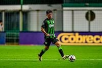 Miguelito, do América, é preso sob acusação de injúria racial a Allano, do Operário