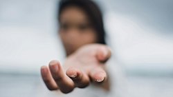 Empatların Sessiz Vedası: Carl Jung’un Işığında Bir Yüzleşme ve Uyanış Hikâyesi