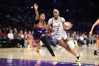 Dearica Hamby's 25 points aren't enough as Sparks fall to Mercury