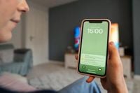 How to turn off the emergency mobile alert test on your phone