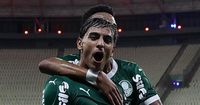 Palmeiras venció a Fortaleza y se mantiene en la cima del Brasileirao