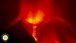 İzlanda, İtalya ve Japonya'da Oluşan Volkanik Patlamalar