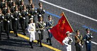 Россия: в Москве на фоне усиленных мер безопасности прошел военный парад