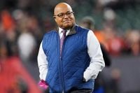 Mike Tirico speaks out about Kentucky Derby exit after having allergic reaction