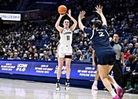 Ziebell shines UConn women topple Xavier