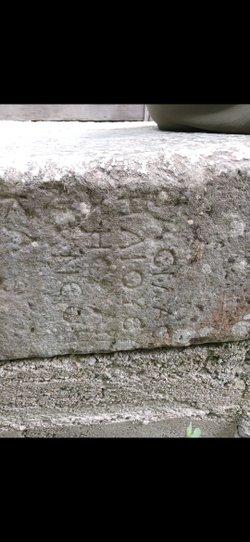 Ne yazdigini bilen varsa cevirebilir mi?