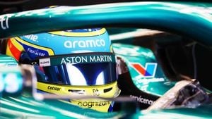 Aston Martin Struggles As 2025 F1 Season Unfolds