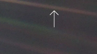 Carl Sagan ve Efsanevi Anlatımıyla: Soluk Mavi Nokta!