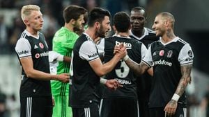 Beşiktaş Stumbles Against 9-Man Konyaspor