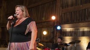 Bridget Everett And Creators Reflect On Unforgettable Finale Of Somebody Somewhere