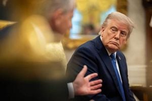 Trump Mistakenly Calls Ovechkin Canadian During Press Conference