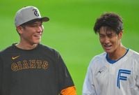 【巨人】日本ハム戦のスタメン発表　坂本勇人が「6番DH」で復帰　先発は井上温大 - プロ野球 : 日刊スポーツ