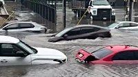 Flooding in San Diego submerges cars | CNN