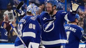 Winnipeg Jets Extend Winning Streak With 3-0 Win Over Hurricanes