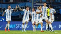 Almada faz golaço, e Argentina vence Uruguai antes de pegar o Brasil; Arrascaeta se lesiona e preocupa o Flamengo