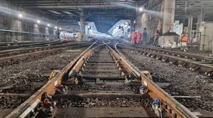 Nationwide Fault Disrupts UK Rail Network