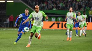 Wolfsburg Stumbles Against Resilient Kiel In 2-2 Draw