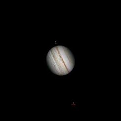 Jüpiter Dönerken Uydular Yörüngede