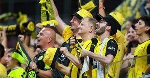 Borussia Dortmund Edge Monterrey To Set Up Real Madrid Clash
