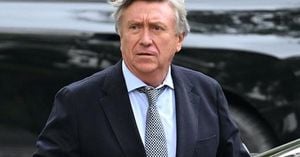 Jacques Legros Bids Farewell After 27 Years On TF1