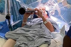 Parkinson’s Patient Plays Clarinet During Pioneering Surgery