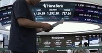 US stocks sink under the weight of rising pressure from the bond market