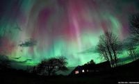 Aurora Alert: The Northern Lights Could Dazzle Skies Across 22 States Tonight