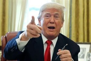 Trump Secures $550 Billion Japan Deal With Tariff Threats