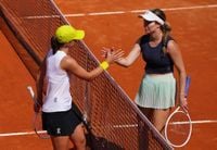 BREAKING: Iga Swiatek Stunned in Rome: Danielle Collins Knocks Out the Defending Champion in Straight Sets