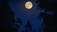 Full Buck Moon Thursday night; Friday storm chance and a great weekend ahead