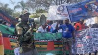 Exiled Swazi activists protest Trump deportation deal outside US embassy in South Africa : Peoples Dispatch