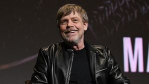 Mark Hamill Joins Star-Studded Lineup For 97th Oscars