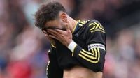 Brentford 3-1 Manchester United: Bruno Fernandes penalty saved as defeat ramps up pressure on Ruben Amorim