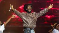 Burna Boy, le phénomène mondial de l’Afro sera en concert au Stade de France le 18 avril 2025