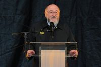 Chief rabbi says family members hid during ‘terrifying’ Bondi Beach shooting