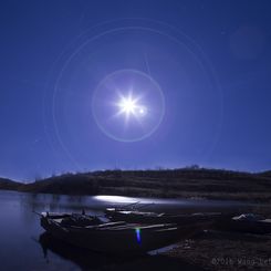  Meteors vs Supermoon 