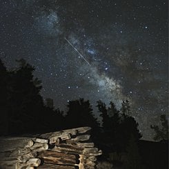 Lyrid Meteor and Milky Way