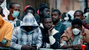 Italy Faces Immense Challenges With Migrants And Stateless Individuals