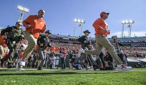 Top College Football Programs Compete For Gordon Sellars