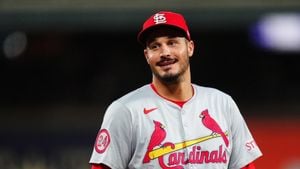 Cardinals Weigh Trade Dilemma With Gray And Arenado