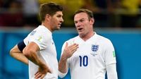 Rooney hits back at Gerrard's 'disrespectful' golden era claim